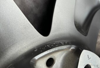 Originální Alu kola 5x112 BMW 1(F40), 2(F44) 205/55/16 DOT23 - 7