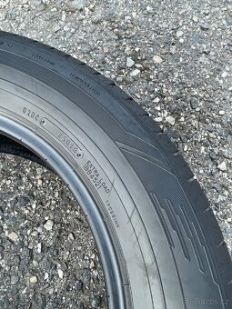 Letní pneu 235/60 r18 Falken - 7