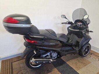 Piaggio MP3 500 LED ESP USB 5/2015 - 7