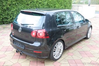 VW Golf R32 Manual - original stav - kosmetické vady - 7