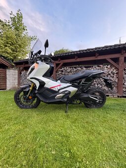 Honda x ADV 750 - 7