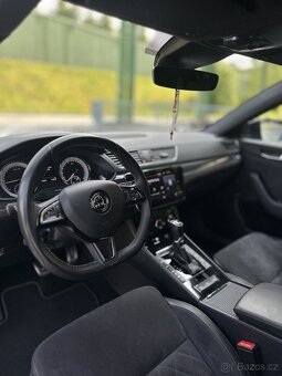 Škoda Superb 3 combi Sportline - 7