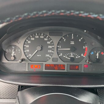 BMW e46 320d - 7