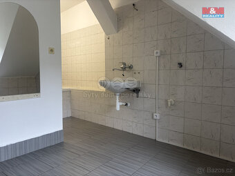 Pronájem bytu 2+1, 90m², Veselí nad Lužnicí, ul. Budějovická - 7