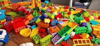 Duplo mix 3,8 kg – zvířata, dinosauři, podložky - 7