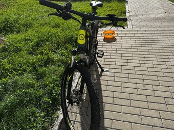 Horské elektrokolo - GoGen CAMPO MX 720 2025 šedé/žluté - 7