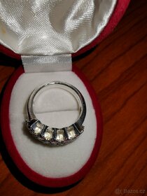 Dámský prsten s růžovými zirkony - 7