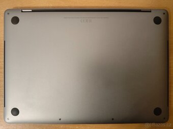 Apple MacBook Pro 13 2017 – i5 | 8GB | 256GB - 7