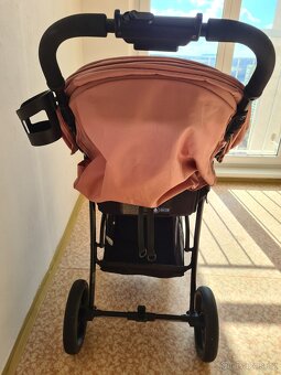 Kočárek Kinderkraft růžový - 7