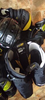 Výstroj Bauer ultrasonic+taška,dres a další - 7