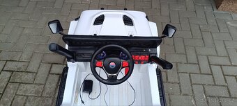 Dětské elektrické autičko - 7