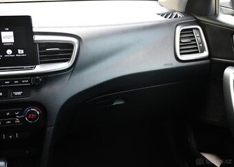 Kia Cee´d 1.6CRDi TAŽNÉ A/T ČR KAMERA - 7