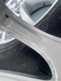 Alu kola Mazda 7Jx17 ET50 5x114,3 225/65/17 - 7