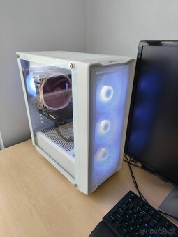 Intel core i7-5,1GHz/32GB RAM/RX 6650XT/SSD 1TB/W11 - 7