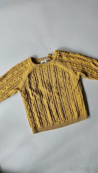 Hořčicově žlutý pletený svetr zn. Zara - vel.104 - 7