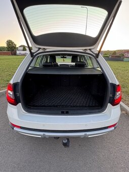 Škoda Octavia combi 3, 2.0 TDi, model SCOUT - 7