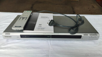 Sony CD/DVD přehrávač - 7