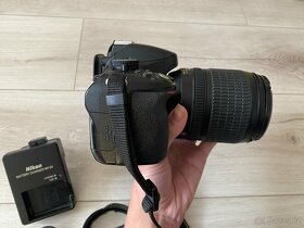Nikon D5100 s objektívom 18-105mm - 7
