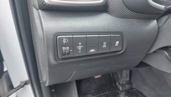 Prodám Hyundai Tucson 1.6 Gdi 4x4 130 kw ČR, DPh - 7