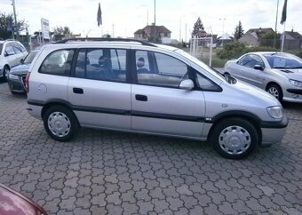 Opel Zafira 1.6i 74kw,7míst,klima benzín manuál 74 kw - 7
