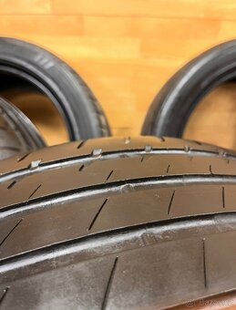 Letní pneu 245/45/18 - 7