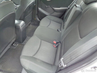 HYUNDAI ELANTRA 1.6i KOUPENO ČR,1.MAJITEL - 7