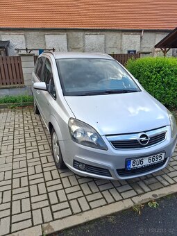 Prodám opel zafira B 1.8 benzin 103kw - 7