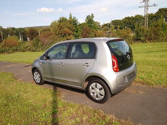 Volkswagen UP 1,0/44Kw 5 dv. Nová TK bez koroze - 7
