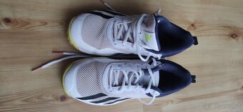 SLEVA -Chlapecké tenisové boty Zn. Adidas, vel. 39 - 7