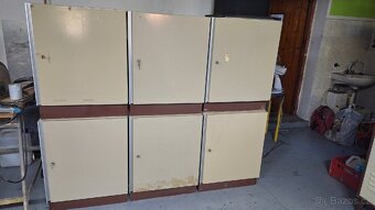 Dílenské  skříňky  do provozovny, velmi pěkné - 7