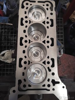 Polomotor ford transit 2.0tdci e6 - 7