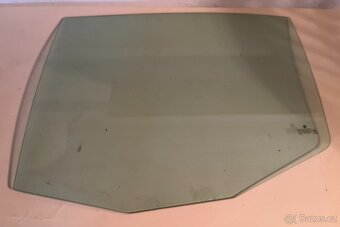Sklo do dveří OCTAVIA tónované - sada - 7