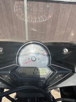 HONDA CBR 125 R 2015 - 7