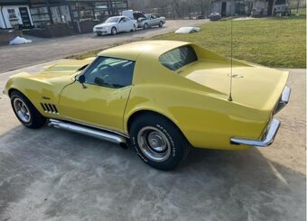 Chevrolet Corvette C3 5,7 V8 - 7