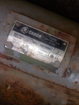 Prodam kompresor s motorem Zetor 6901 - 7