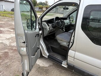 Renault Trafic 6-míst r.2005 1.Majitel - 7