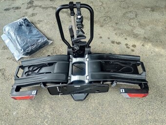 Držák na 2 kola na tažné Thule easyfold XT 933 plus taška - 7