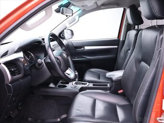Toyota Hilux 2,8 D-4D 150kW Executive DPH (2021) - 7
