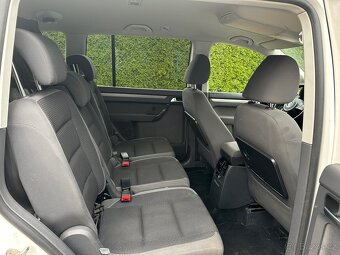 Prodám VW Touran 2.0 TDI R.V 2012 - 7