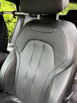 X6 xDrive30d F16, rok 2018 - 7