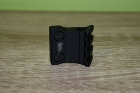 Daniel Defense boční offset KEYMOD rail - 7