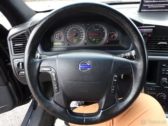 Volvo V70 2.4 D5 Combi r.v.2006 (stk:12/2026) 136 kw - 7