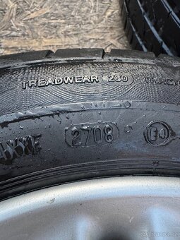 Momo Ferrari Engineering 4x100 - 7
