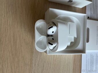 Apple AirPods 4 - 7