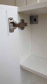 Závěsná skříňka IKEA - 7
