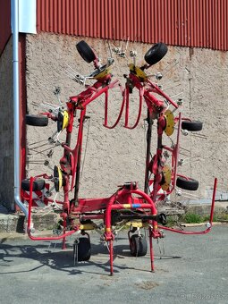 Obraceč píce Pöttinger Hit 810N - 7