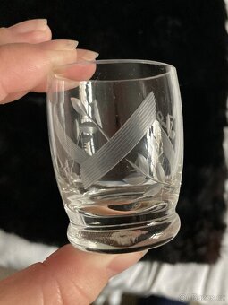 starožitné karafy + panáky - 7