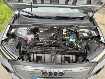 Audi Q4 e-tron, 40, 82kWh, SoH 90%, TČ s DPH 609 000,- KČ - 7