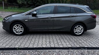 Opel Astra, 1.6 CDTI 136Hk spot. Top stav - 7