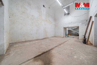 Pronájem skladu, 1366 m², Štěnovice, ul. Plzeňská - 7